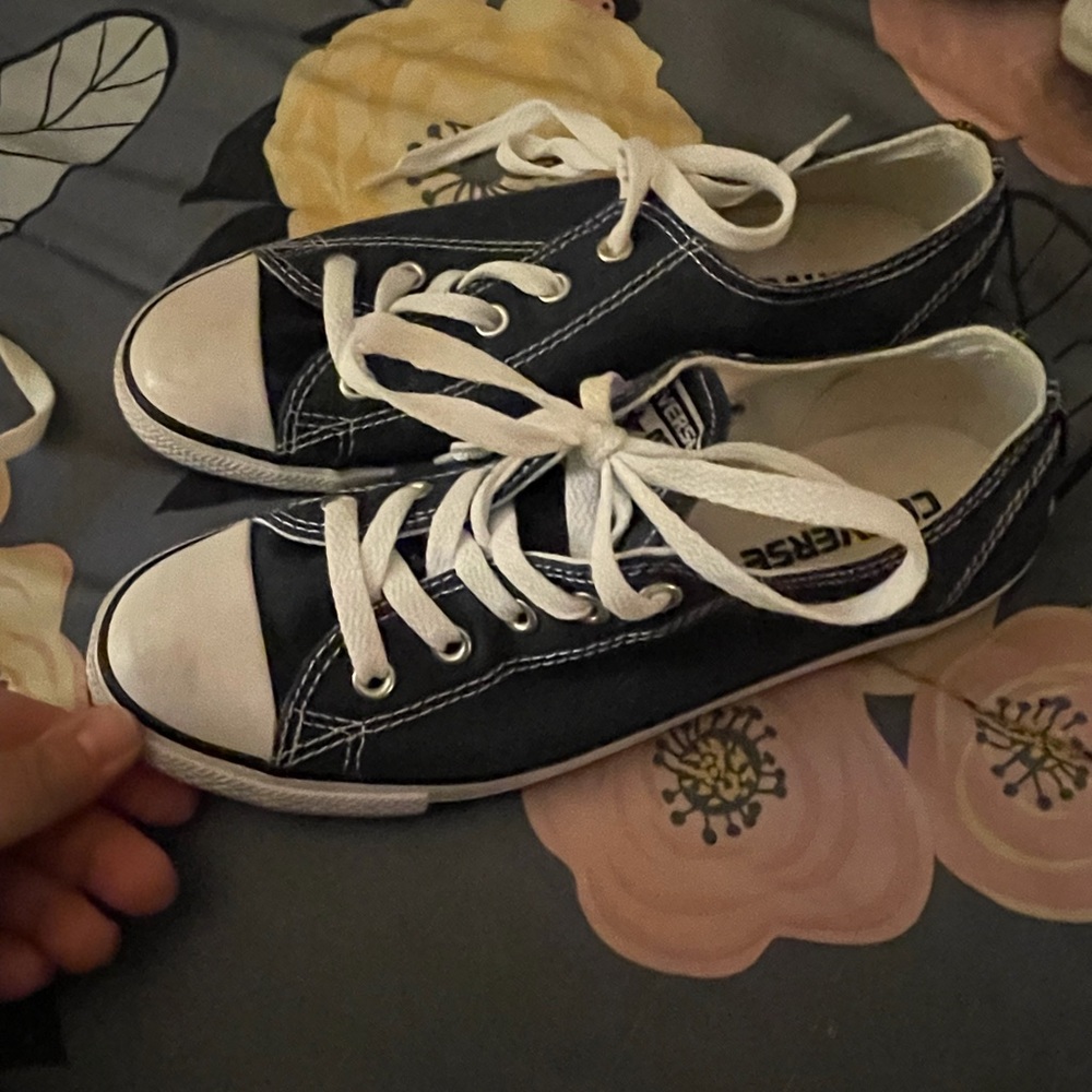 Low Navy Converse
